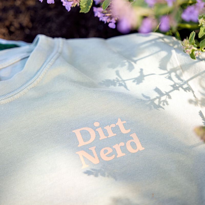 Miracle-Gro Dirt Nerd Flower Tee image number null